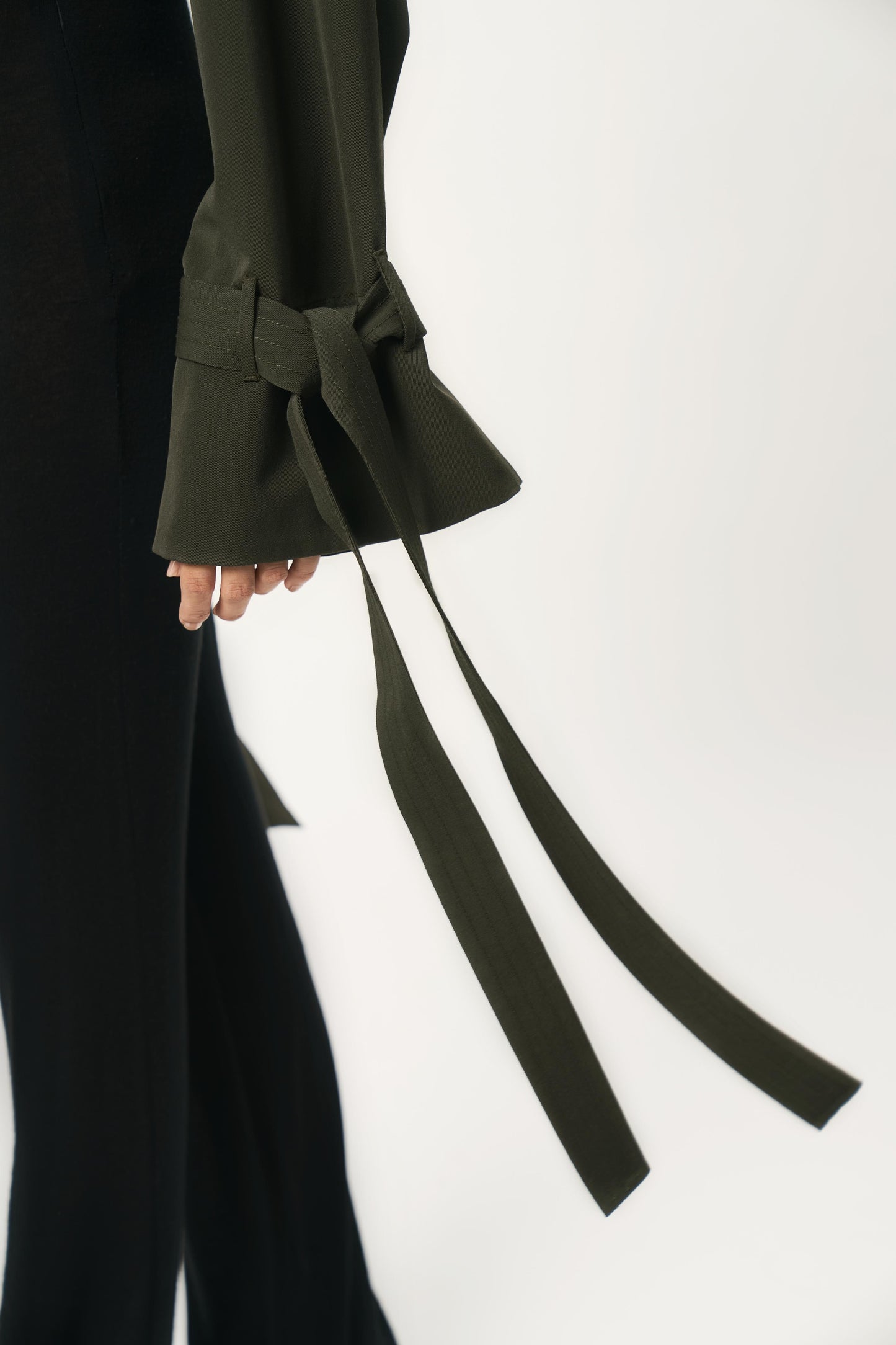 Reema Cropped Trench